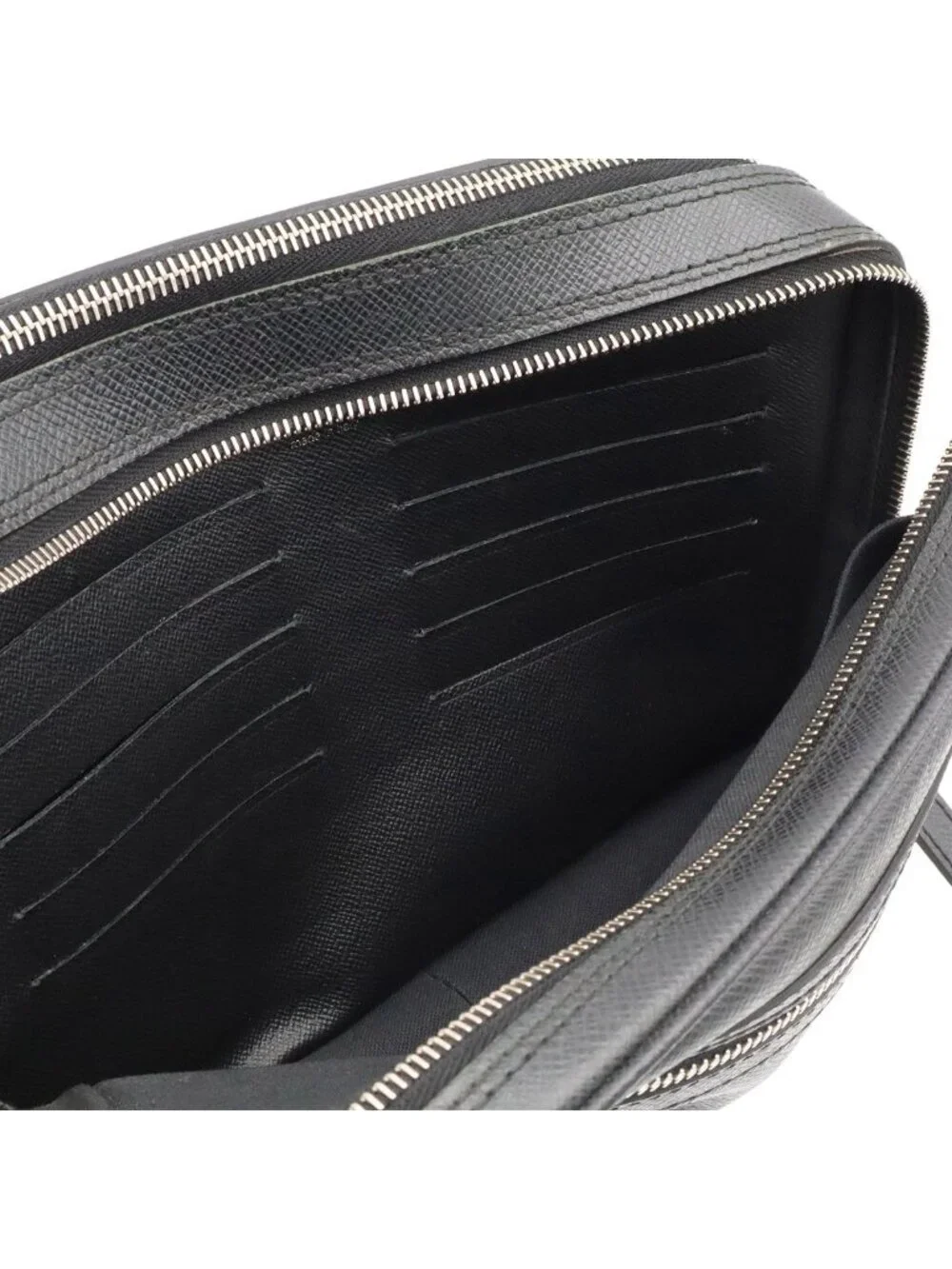 Louis Vuitton Taiga Pavel Clutch Leather Ardoise Black Silver